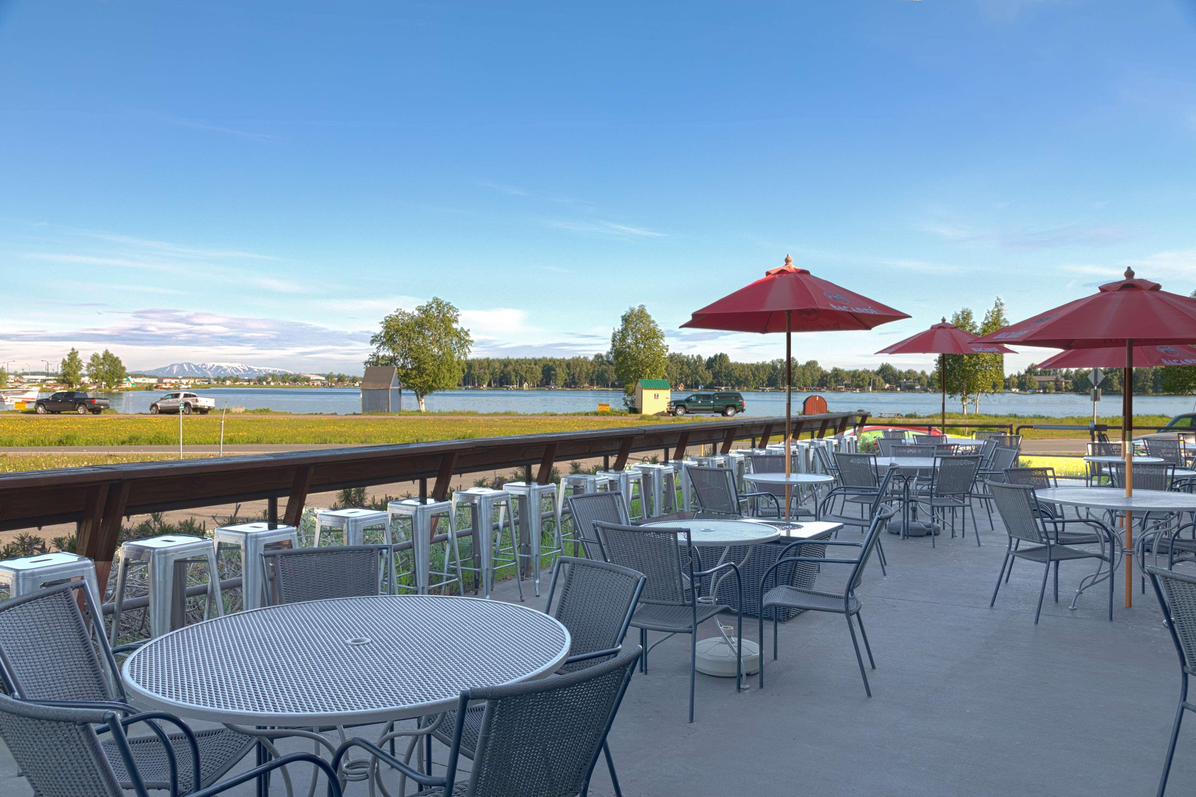 Coast Inn At Lake Hood Anchorage Exterior photo