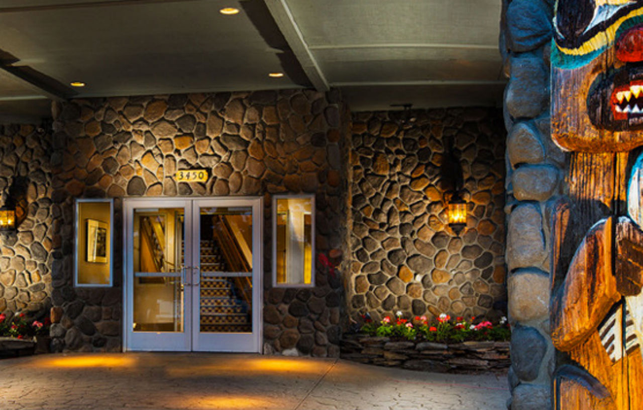 Coast Inn At Lake Hood Anchorage Exterior photo